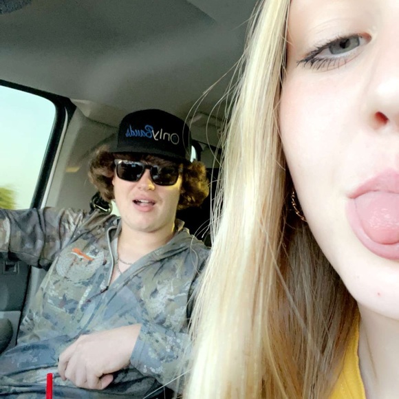 Meet your Posher, Cole - Picture 1 of 1